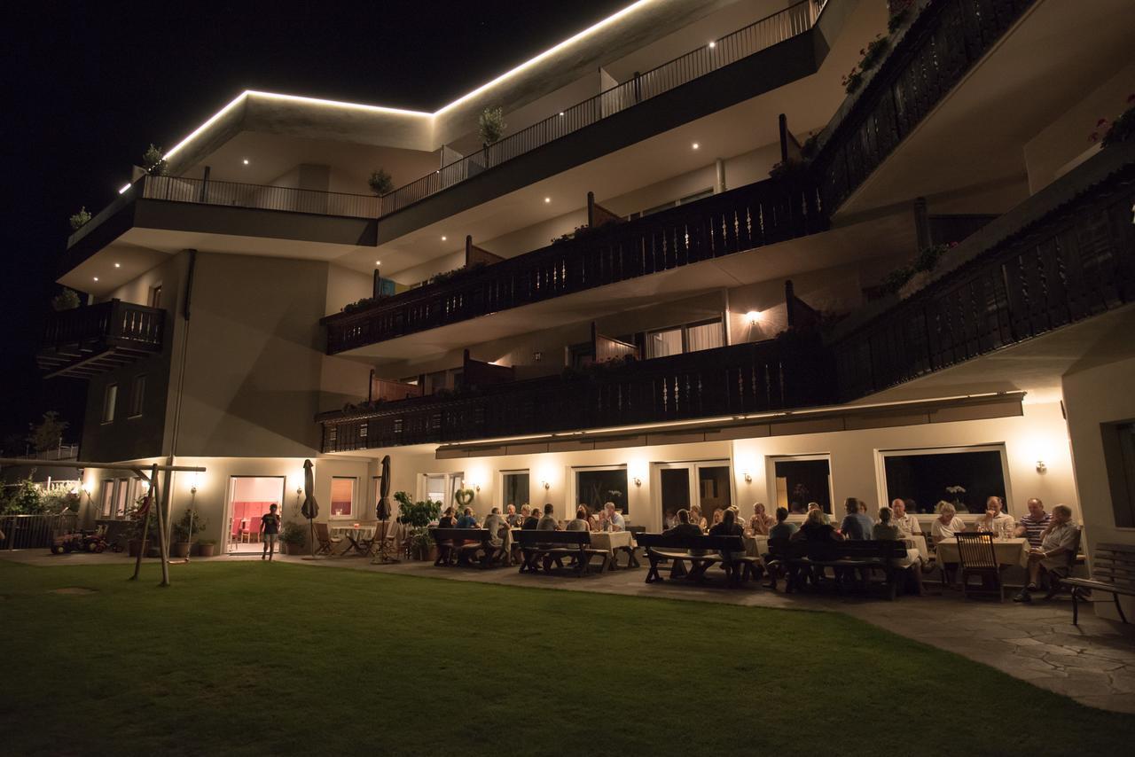 Hotel Garni Herz Тіроло Екстер'єр фото