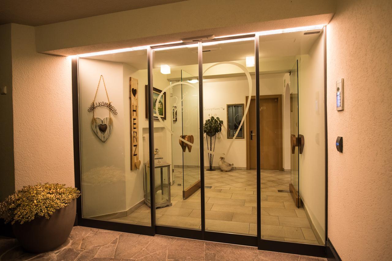Hotel Garni Herz Тіроло Екстер'єр фото